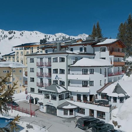 Alphatauern Health Resort - Adults Only 15 Plus 上陶恩 外观 照片